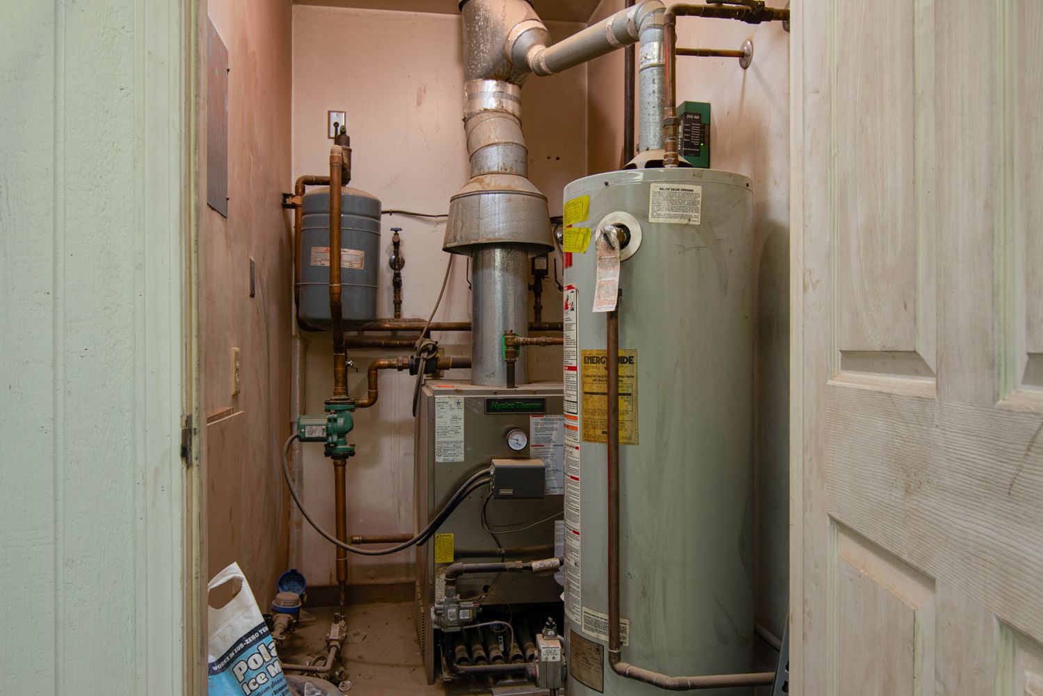 3100 N 1st St, Bloomfield, NM 87413